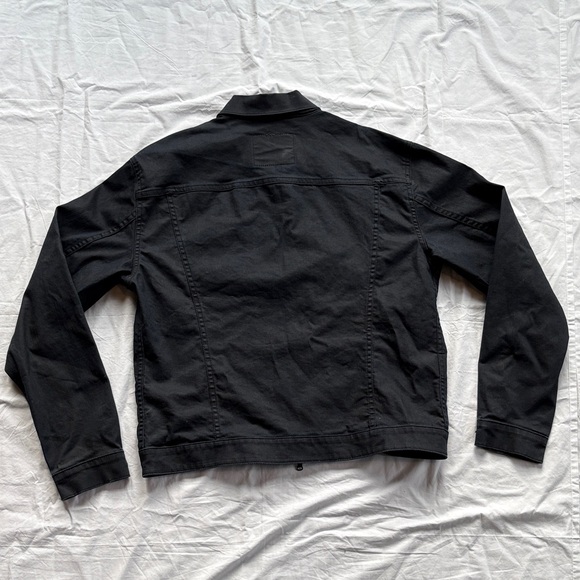 Levi's Men's Dark Denim Jacket - Picture 7 of 7